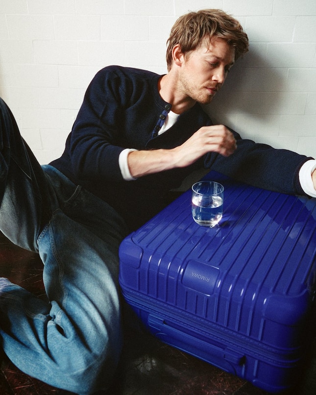 RIMOWA の全製品 - ラグジュアリーなラゲージ、バッグ、アクセサリー