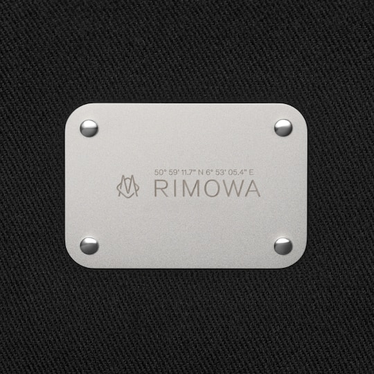 RIMOWA's luxury Groove handbags all are engraved with our signature monogram.