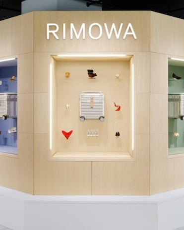 “THE CRAFT OF RIMOWA” POP-UP AT ISETAN SHINJUKU DEPARTMENT STORE