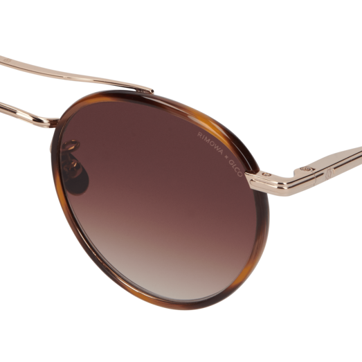 fully reflective sunglasses