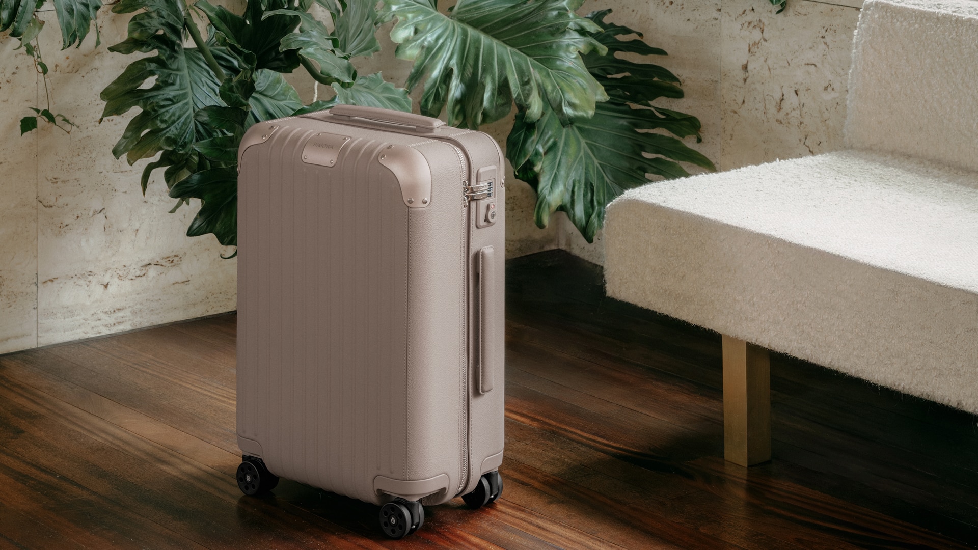 Photo of Distinct Carry-ons