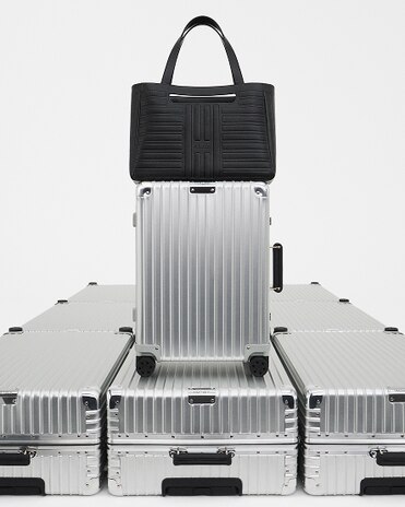 Groove Shopping Bag and Classic cabin