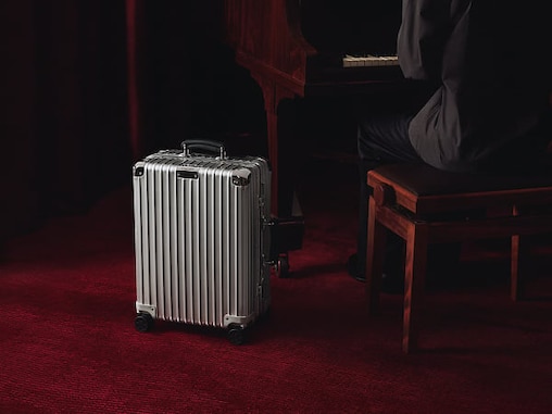 Picture of a Classic Cabin silver