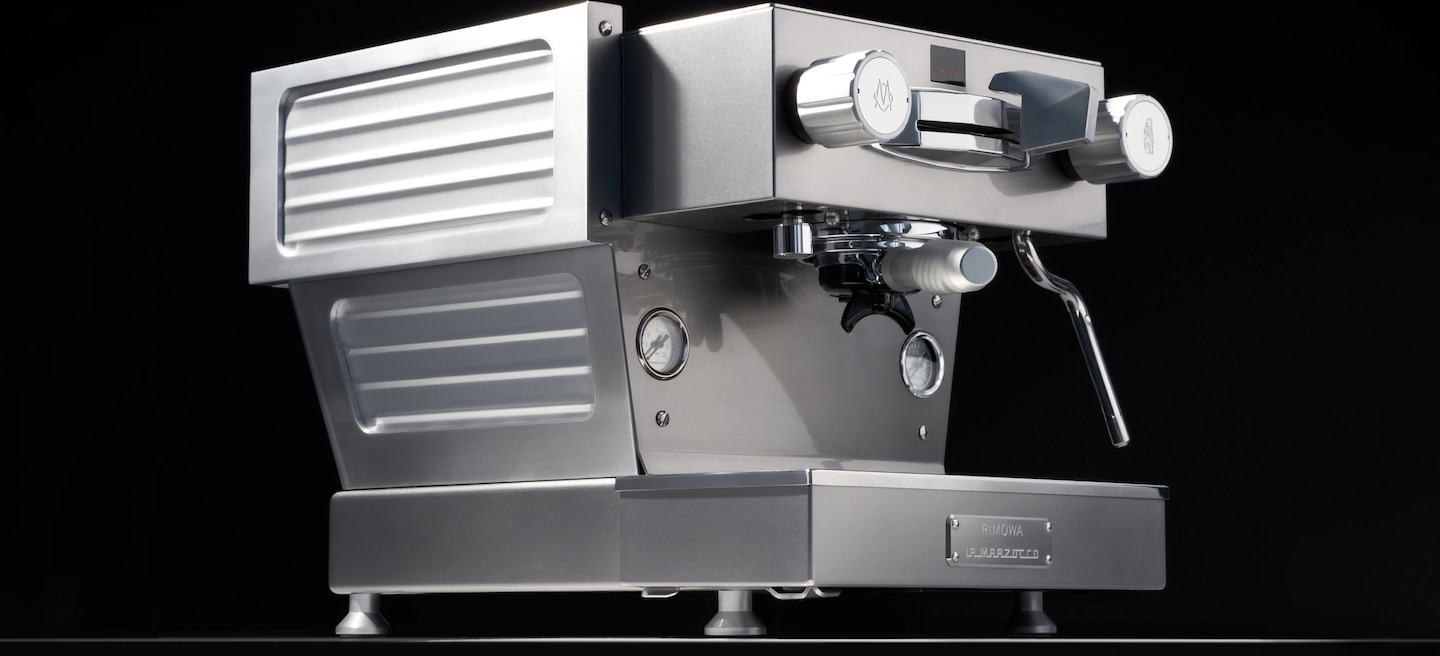 CAFFÈ RIMOWA OPENS TO UNVEIL A RIMOWA × LA MARZOCCO COLLABORATION