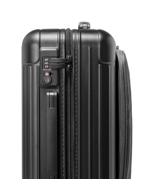 Essential Sleeve Cabin S Carry-On Suitcase | Black | RIMOWA