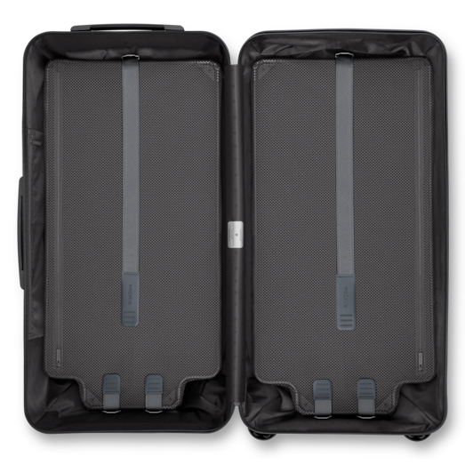 Trunk Plus 101 L Essential Rimowa
