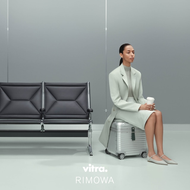 Picture of the RIMOWA Vitra Aluminium Stool Picture of the RIMOWA Vitra Aluminium Stool