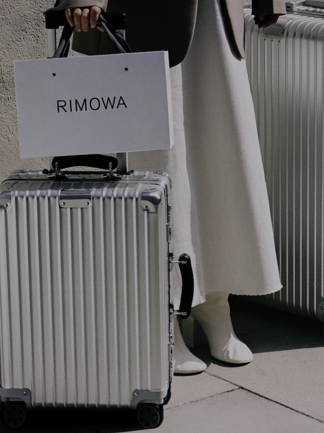 rimowa aluminum luggage