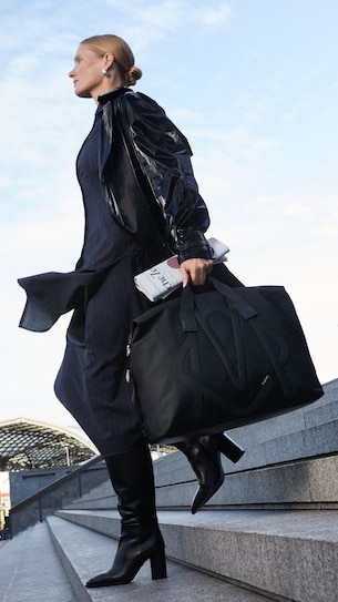 Photo of the Signature Duffle Bag in Black