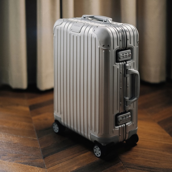 RIMOWA suitcase 2 wheels silver vintage from Japan