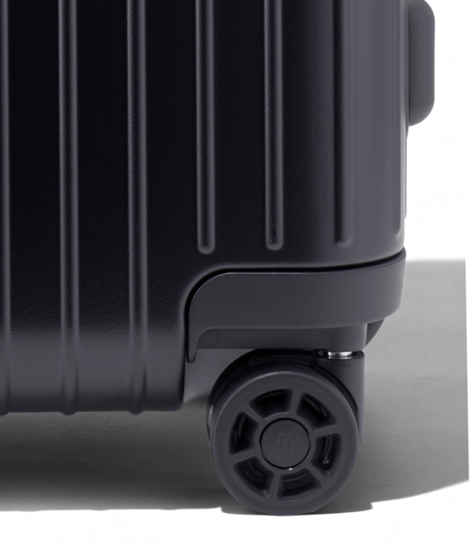 rimowa hybrid cabin matte black