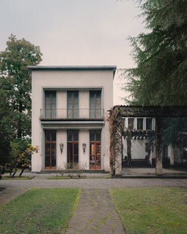 XIV - Visitamos la Villa Borsani, una propuesta modernista que engloba distintos mundos est&eacute;ticos