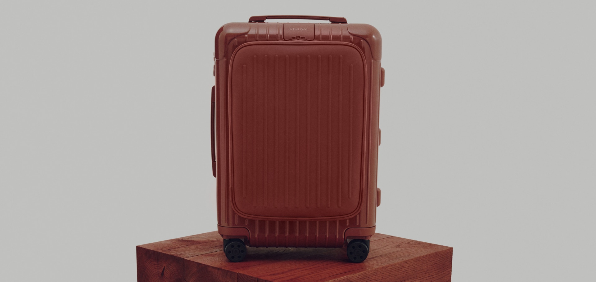 Introducing the Essential Sleeve in Rosewood
