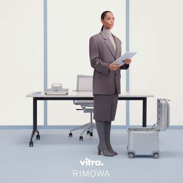 Picture of the RIMOWA Vitra Aluminium Stool Picture of the RIMOWA Vitra Aluminium Stool