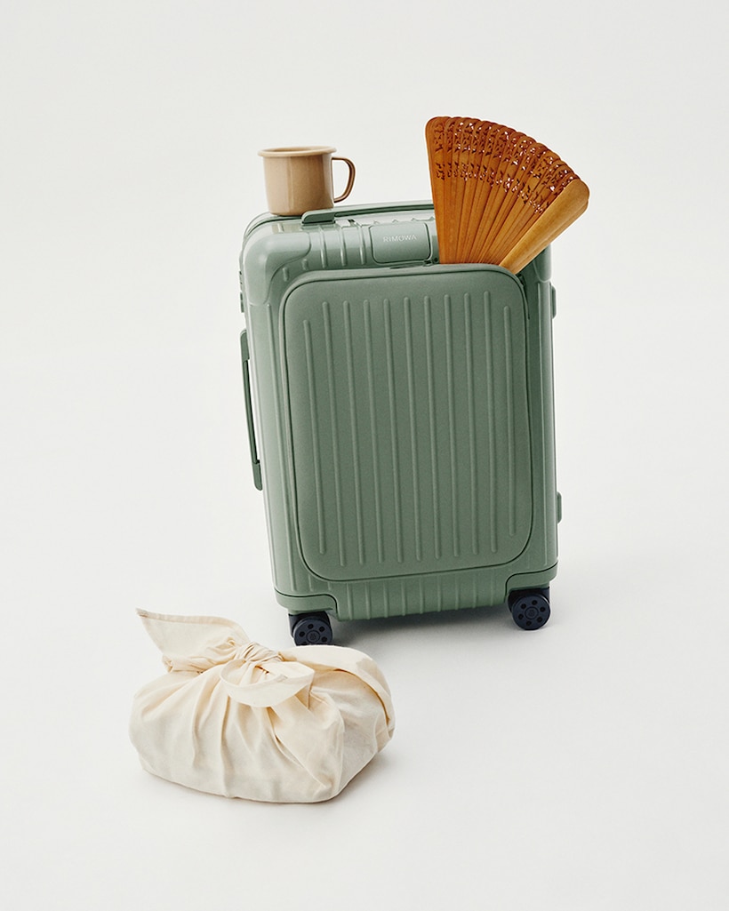 Picture showing RIMOWA products