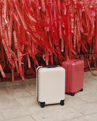 Picture of a Cabin suitcase