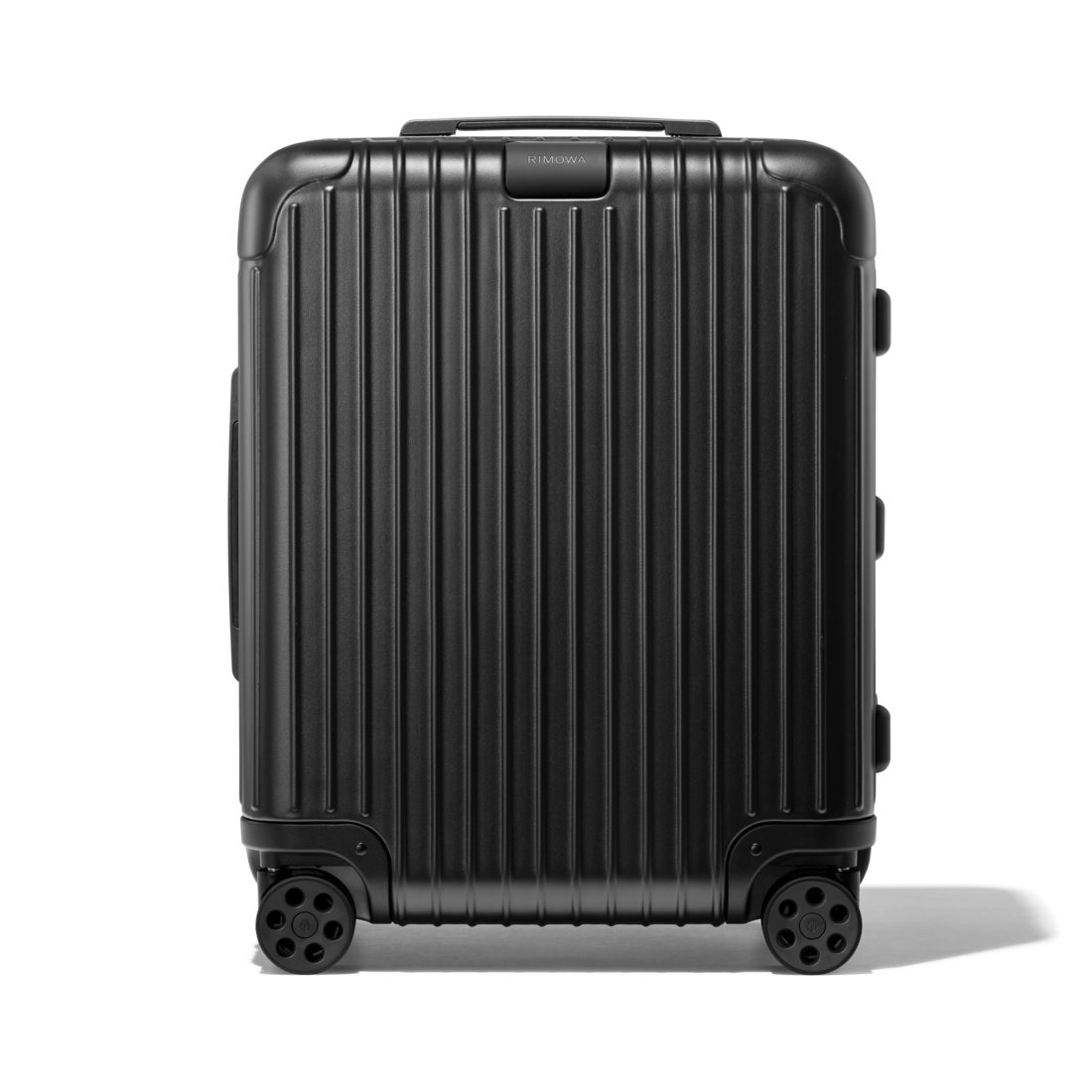 cabin plus rimowa