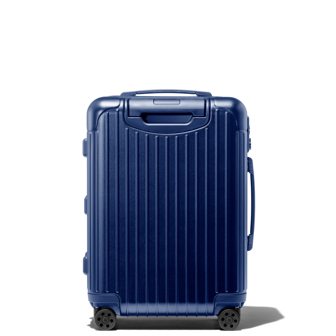 rimowa essential cabin sleeve