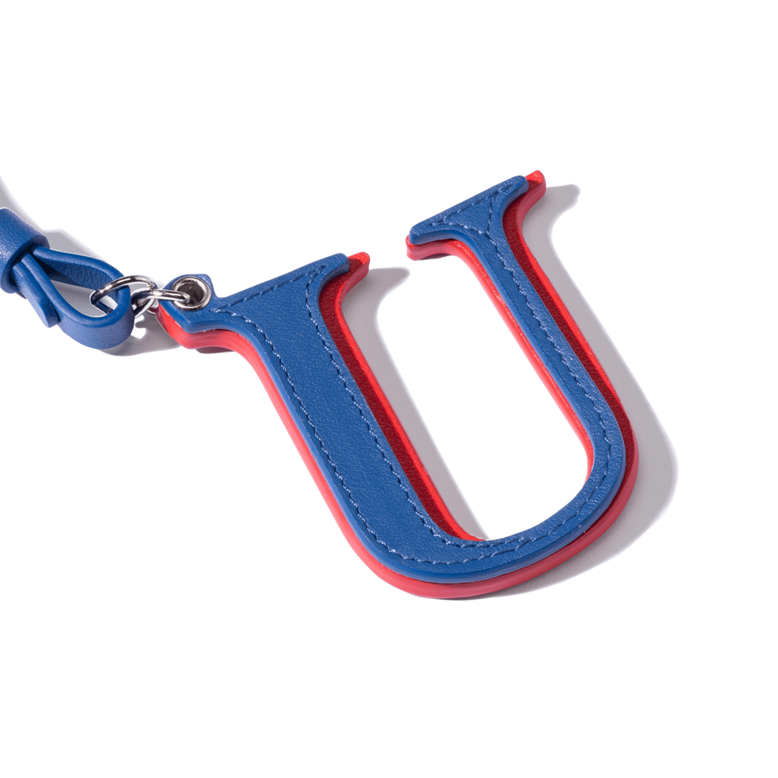 Charm "Letter U" image number 1