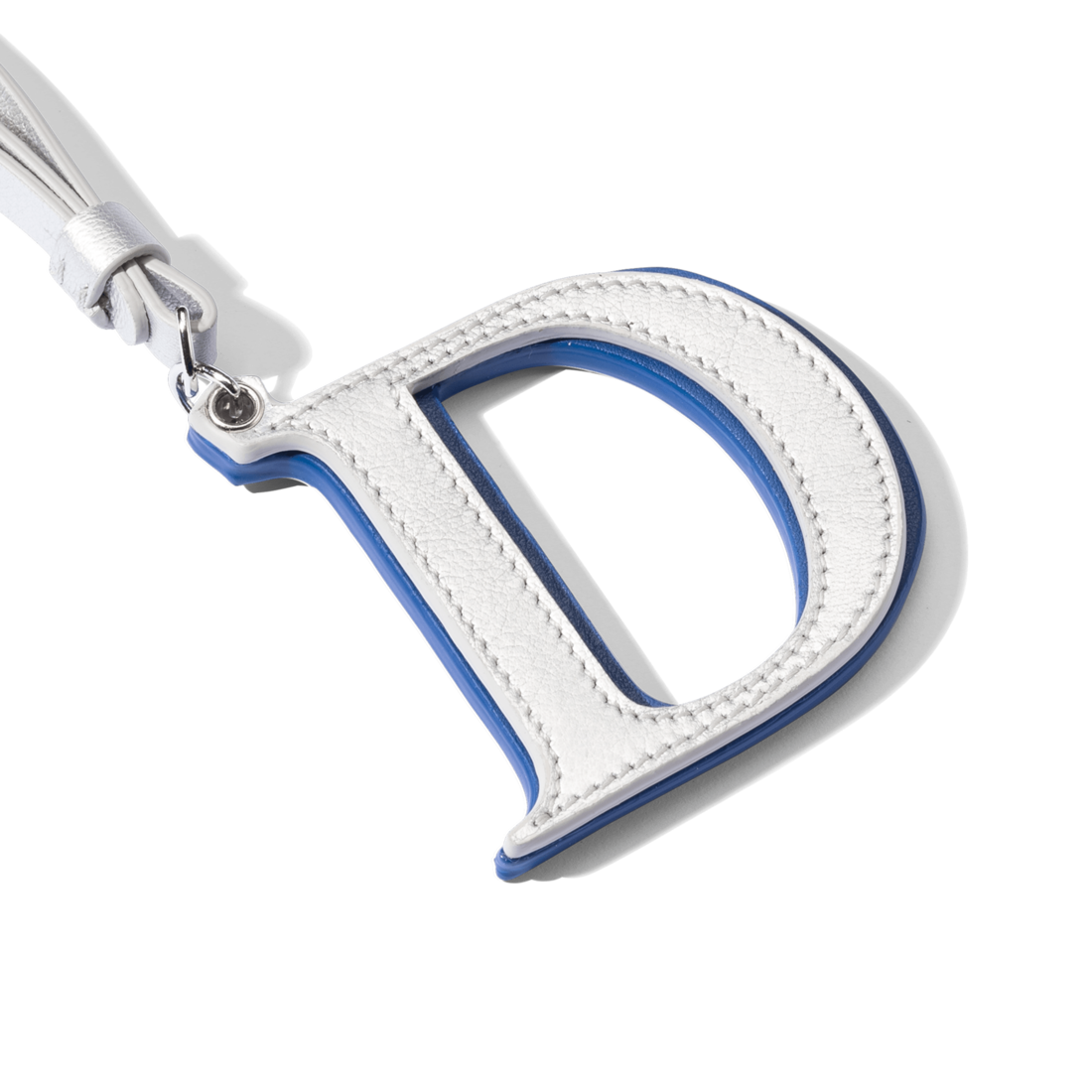Charm "Letter D" image number 1