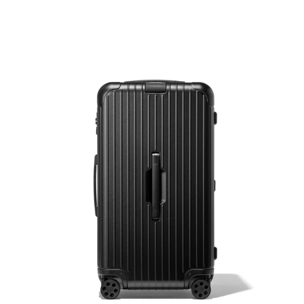 RIMOWA's Essential Lite Suitcase in Pearl Rose