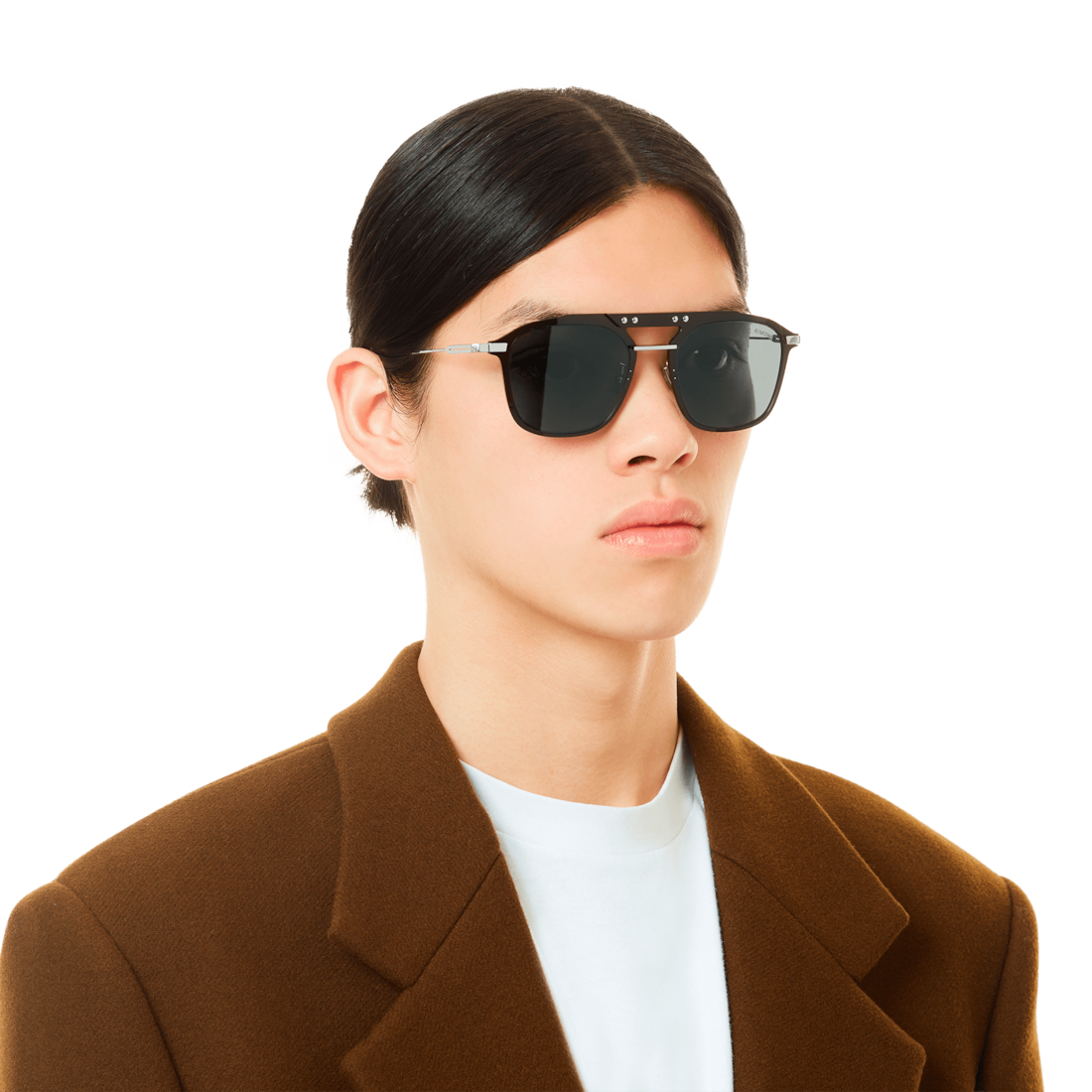 Navigator Black Sunglasses with Polarised Lenses | RIMOWA