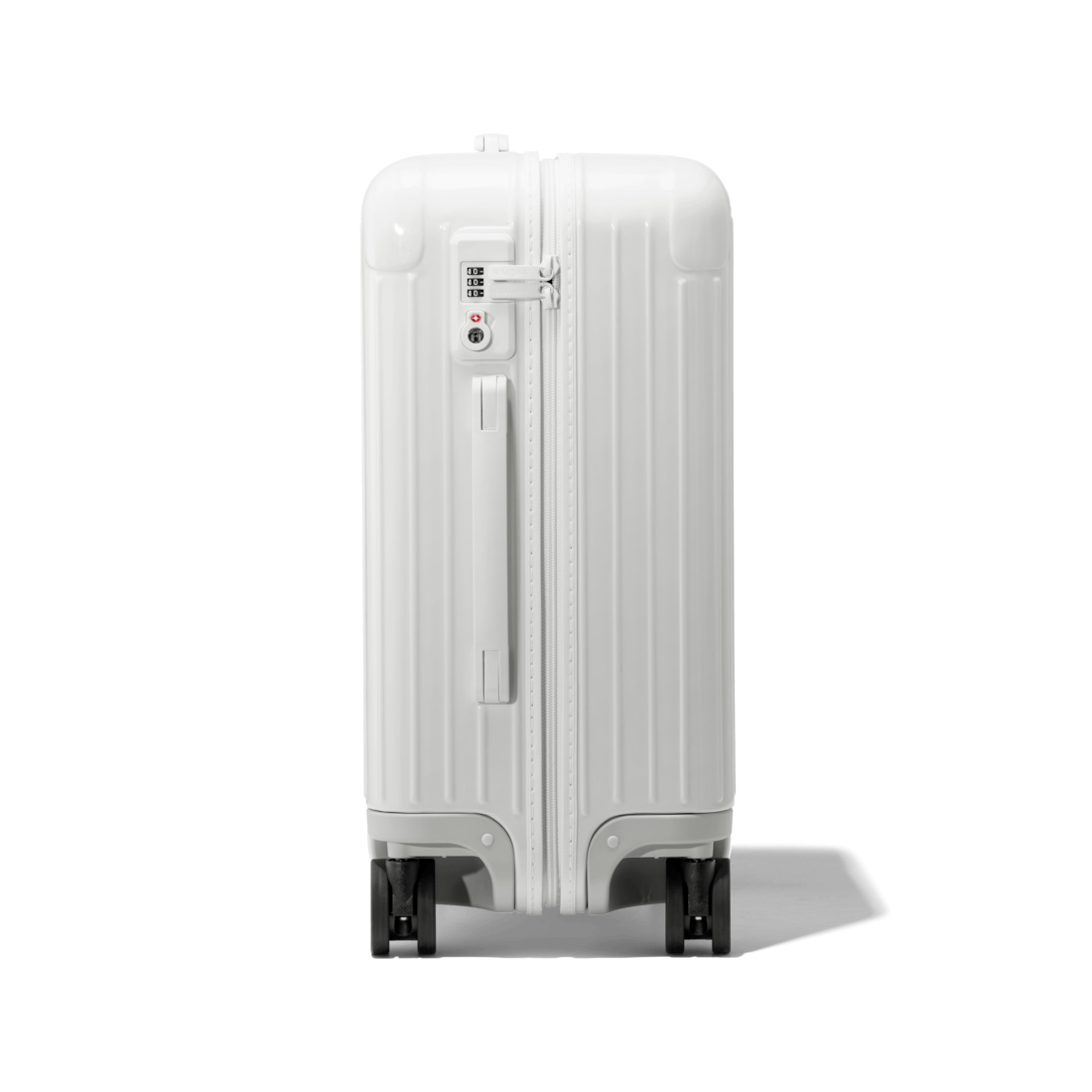 Cabin Plus - Essential