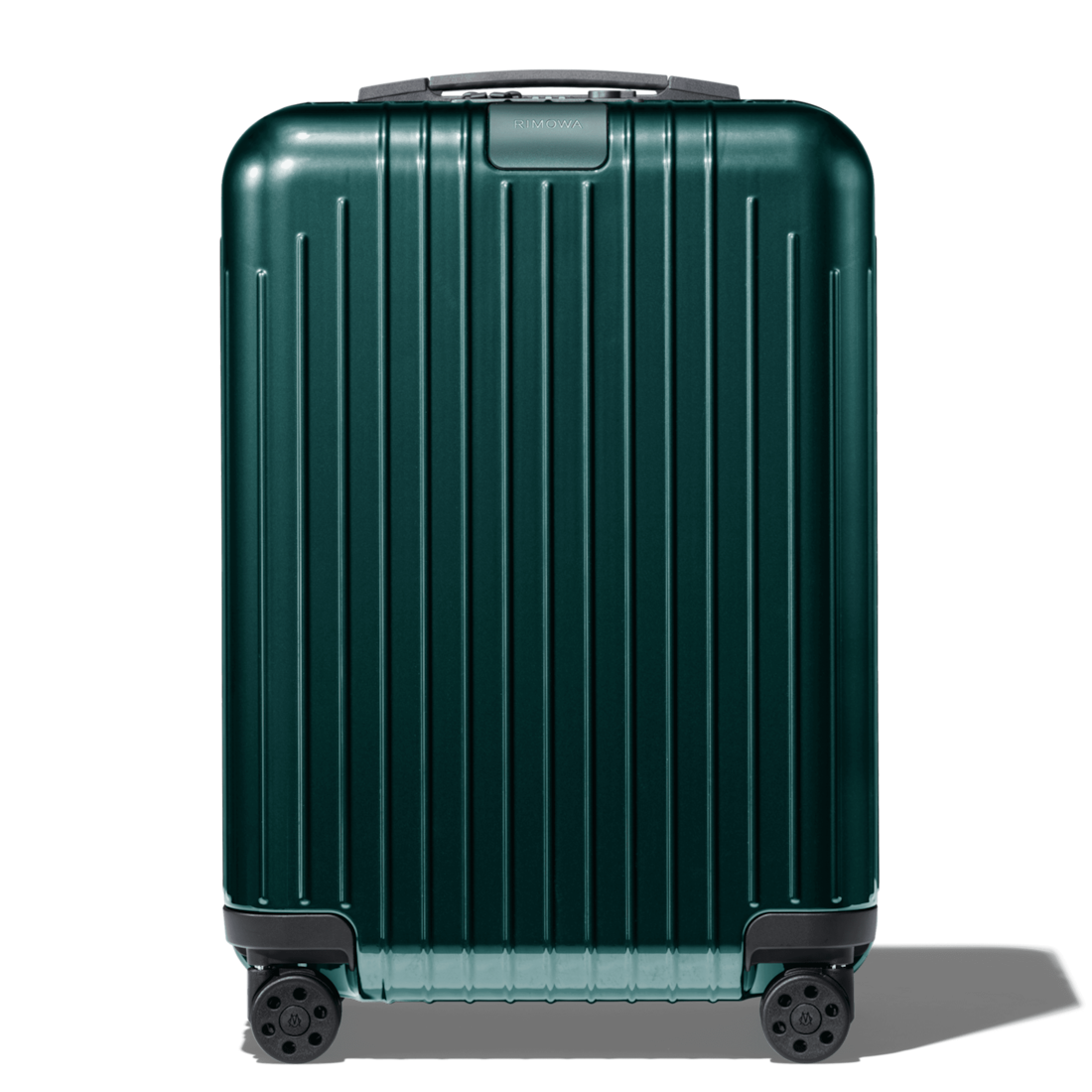 rimowa lightweight luggage