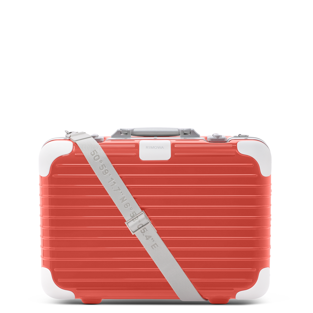 Rimowa 15x19.9x7.2" In Red