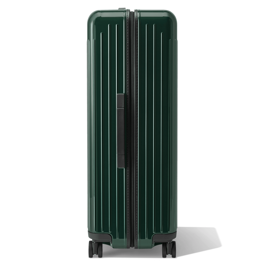 Rimowa to Regain China Distribution Rights, and More