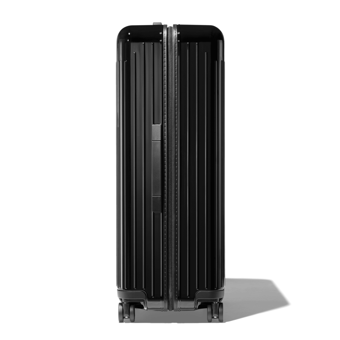 RIMOWA(リモワ)おすすめのスーツケース ESSENTIAL LITE Check-In L4