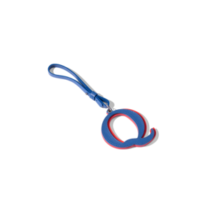 Charm "Letter Q"