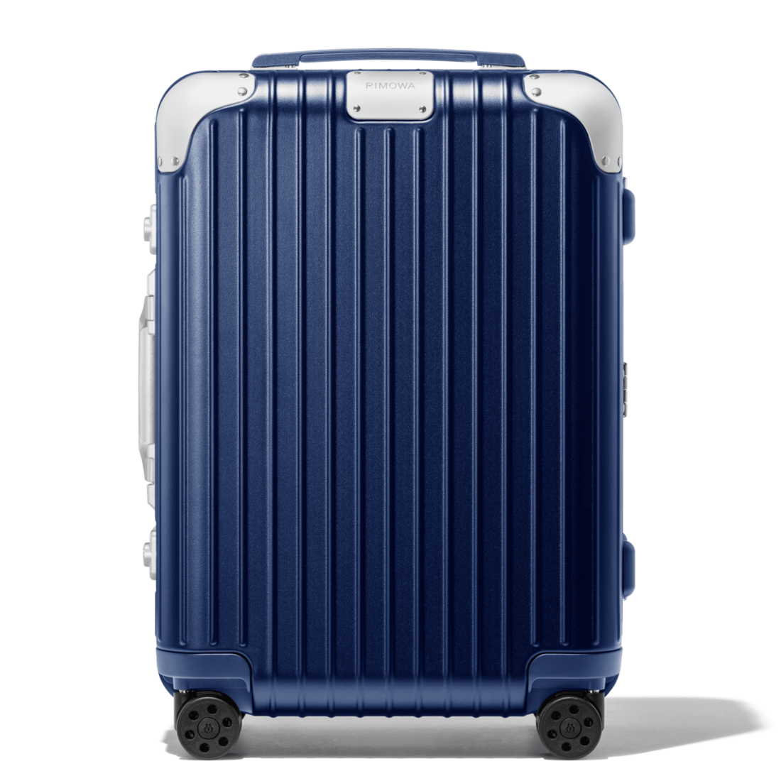 rimowa carry on size