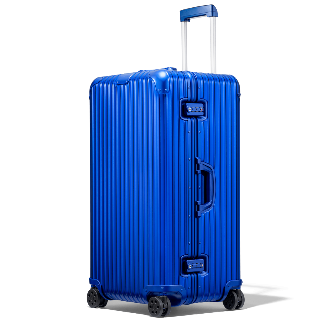 rimowa trunk plus matte blue