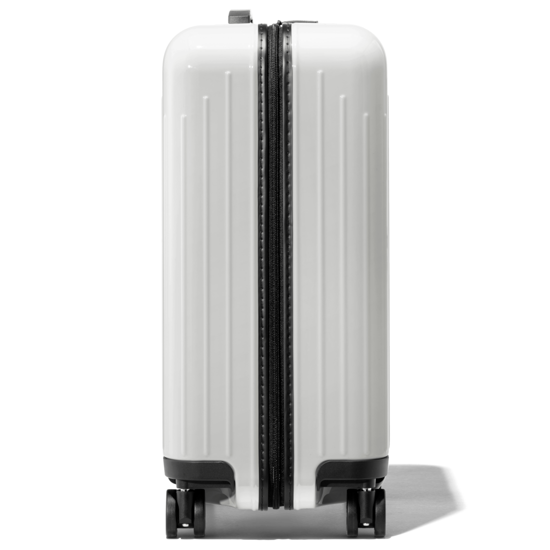 rimowa essential lite white