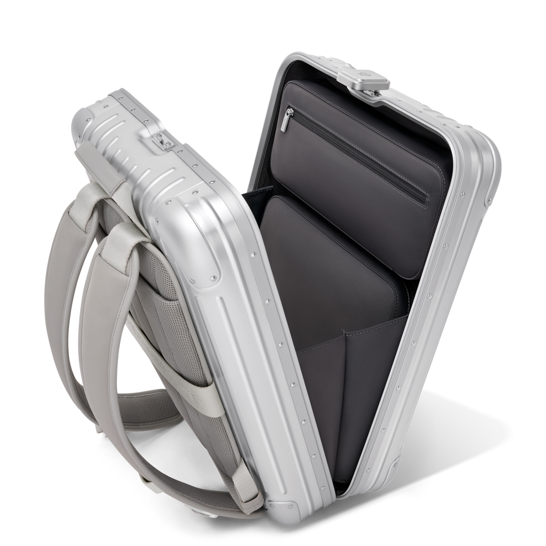 Backpack image number 4