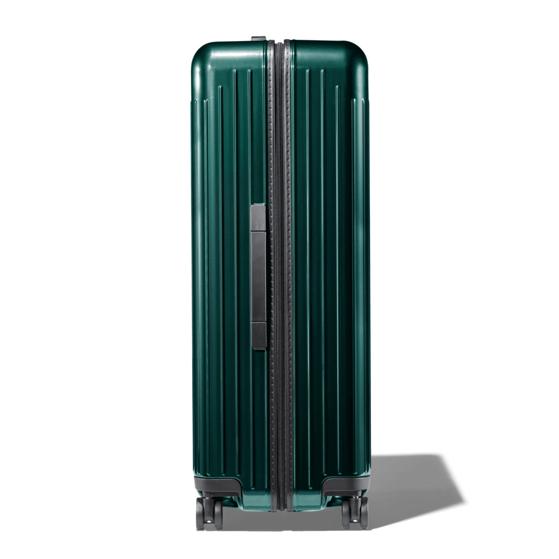 rimowa essential lite check in l