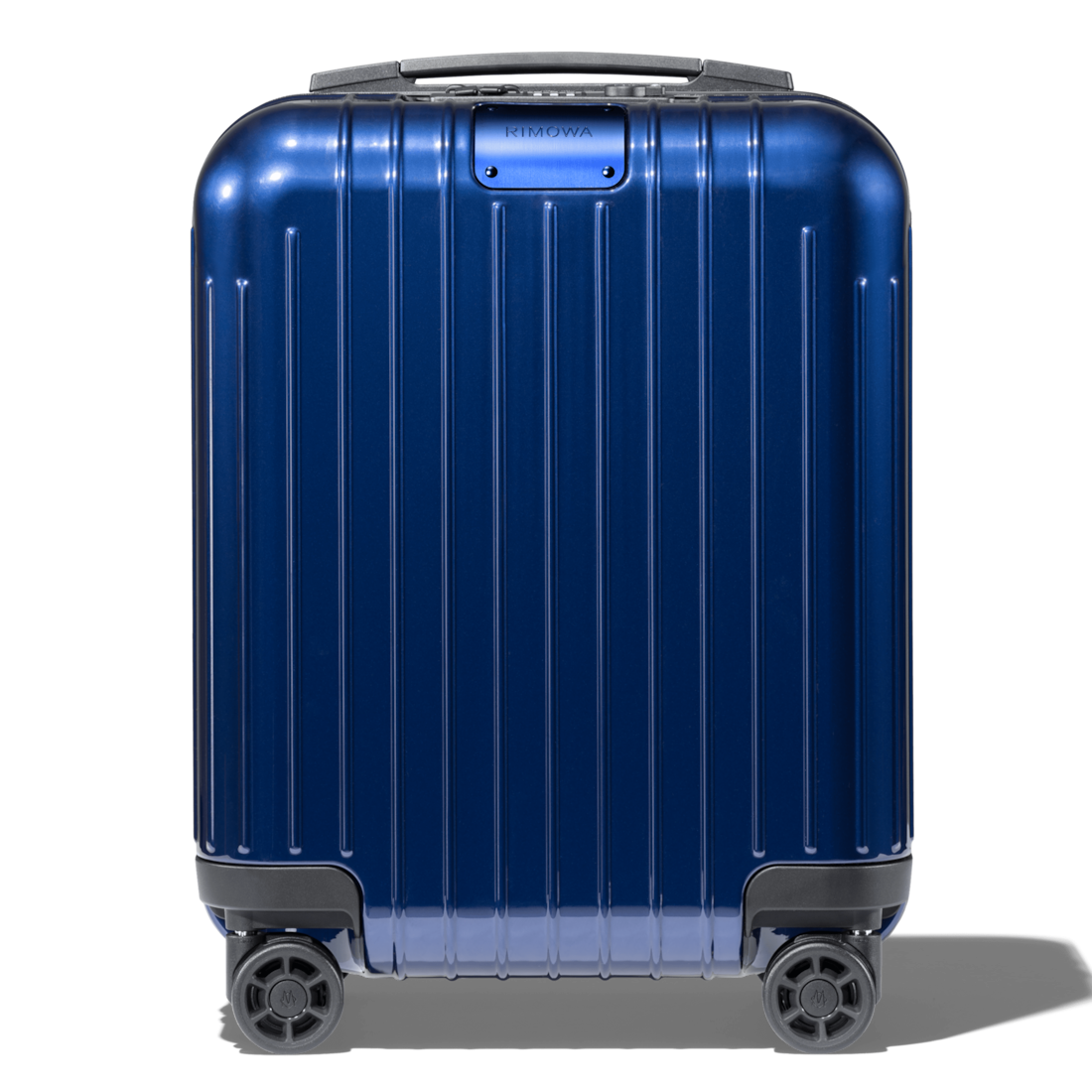 rimowa essential lite