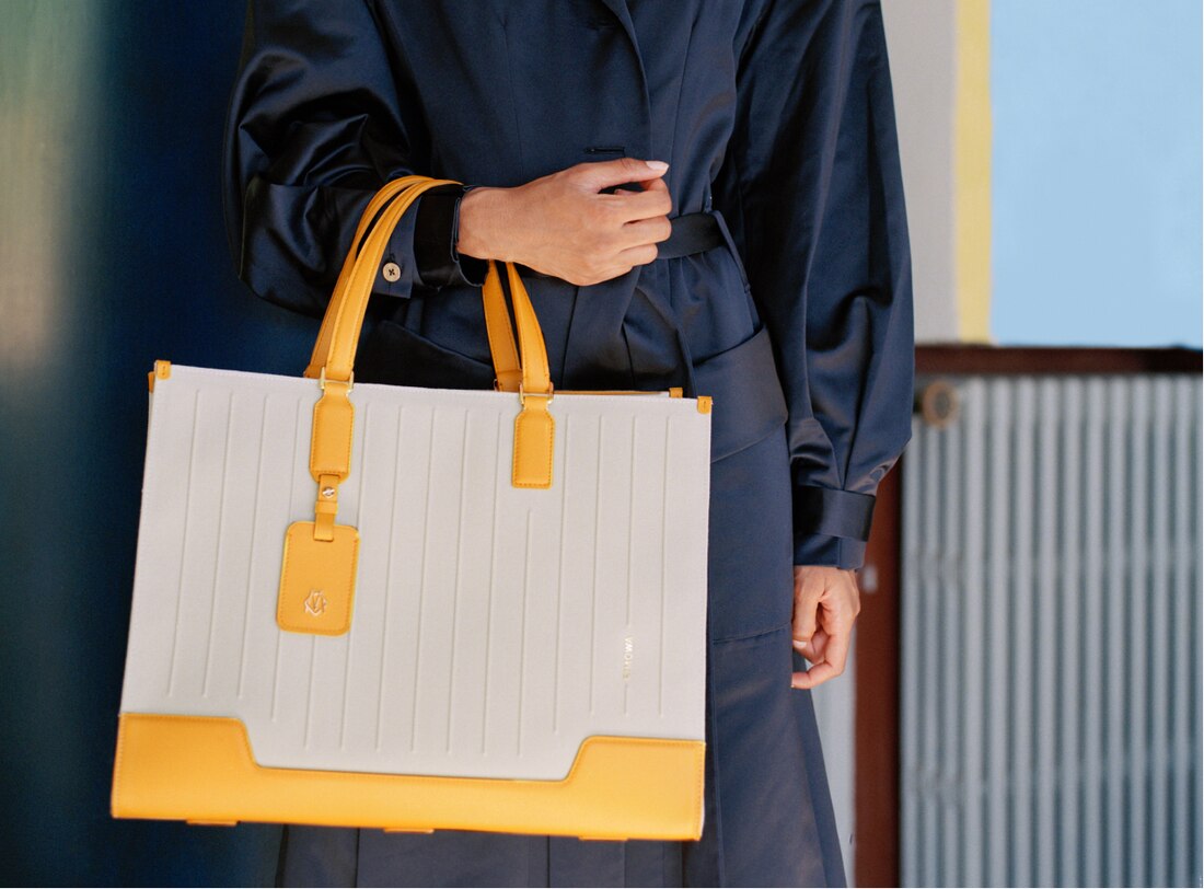 Tote image number 7