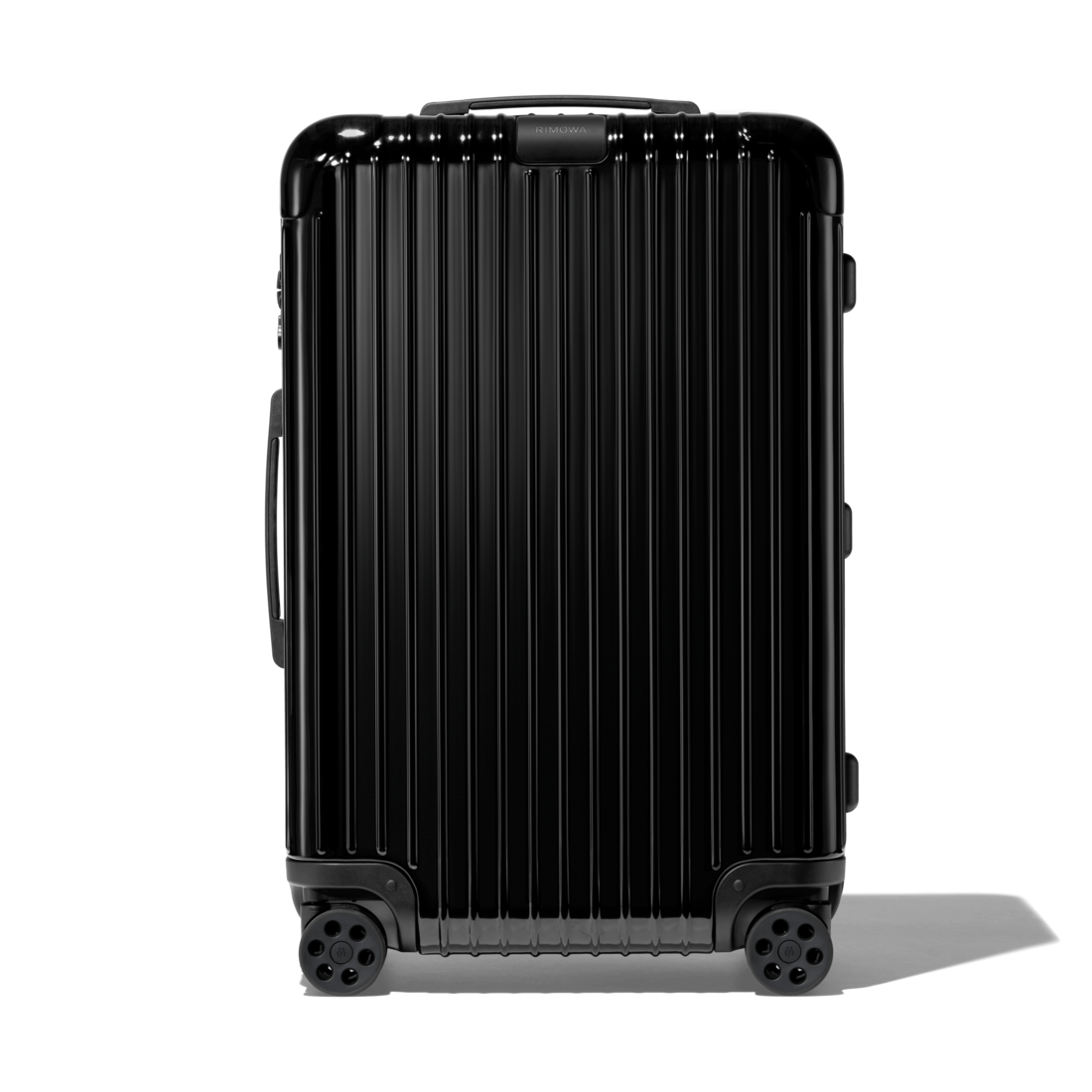 rimowa essential check in m
