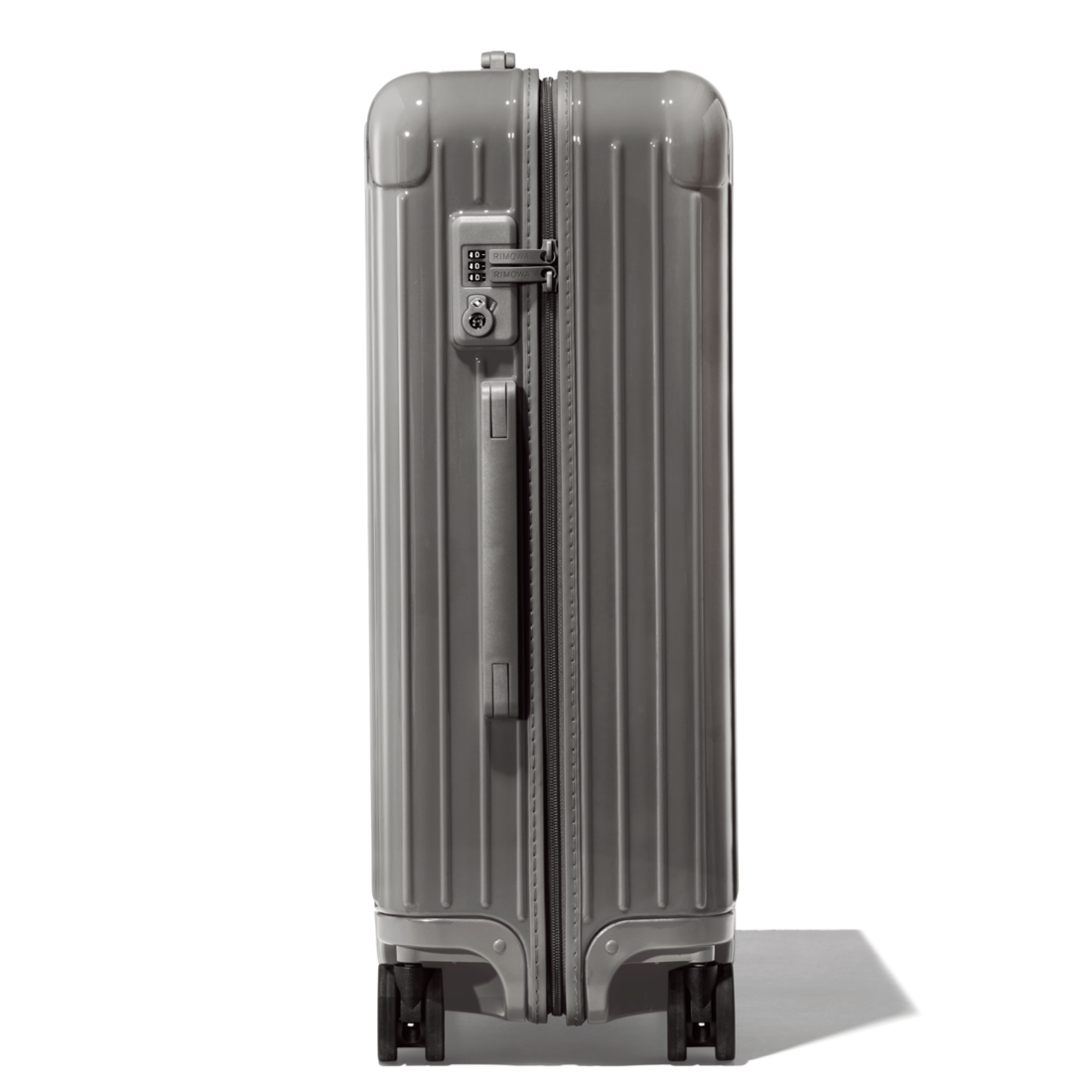 Check-In M image number 2