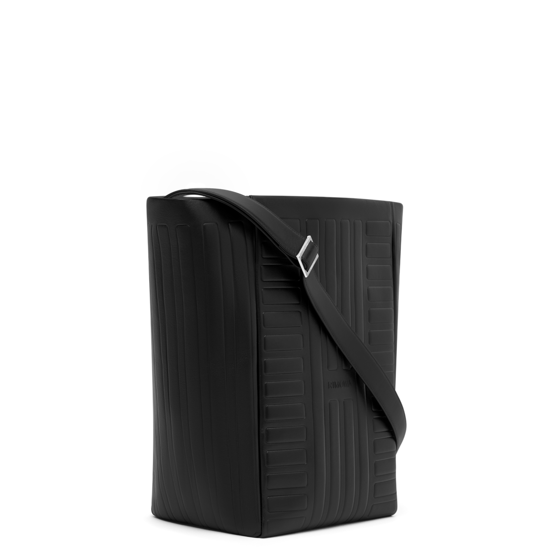 RIMOWA リンボ黒　付属品一式　ナイロン バッグ 他 High-End Black Leather Hobo Bag with Grooves | RIMOWA