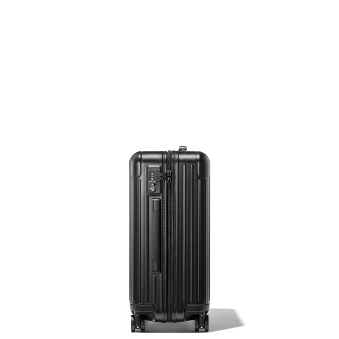 Essential Cabin Lightweight Carry-On Suitcase | Matte Black | RIMOWA