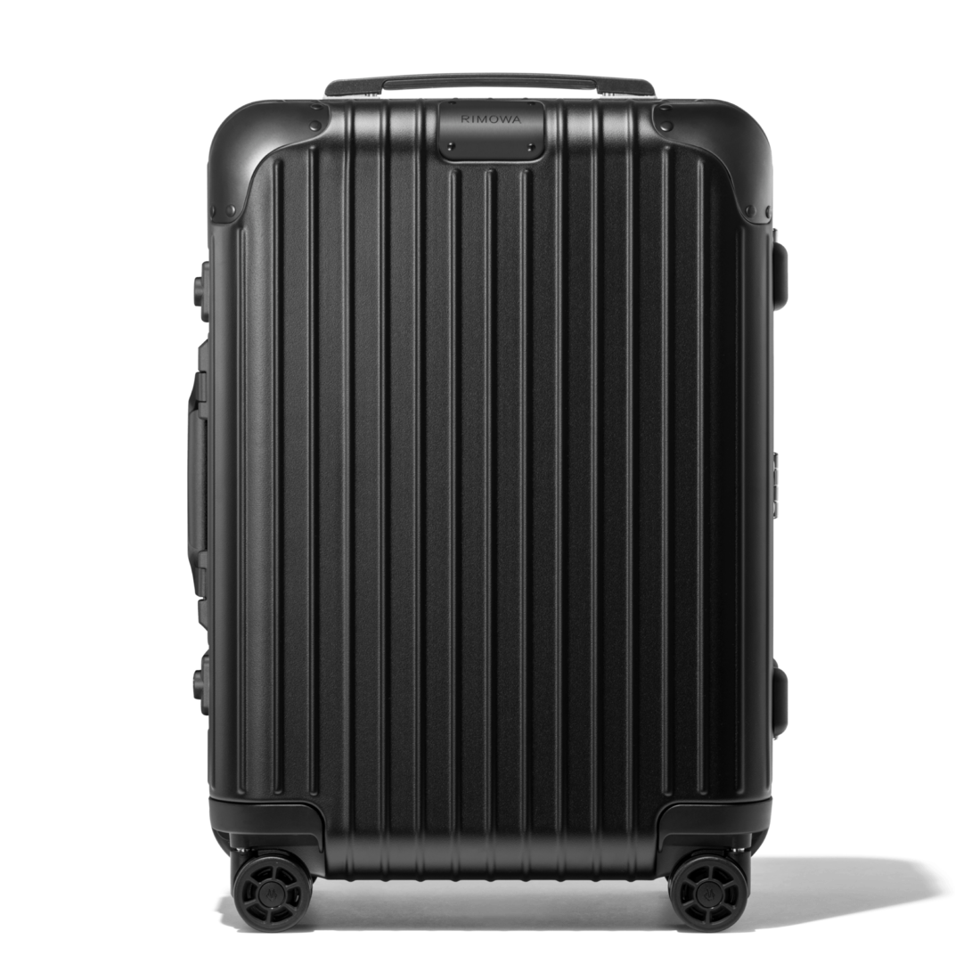 rimowa trunk 32