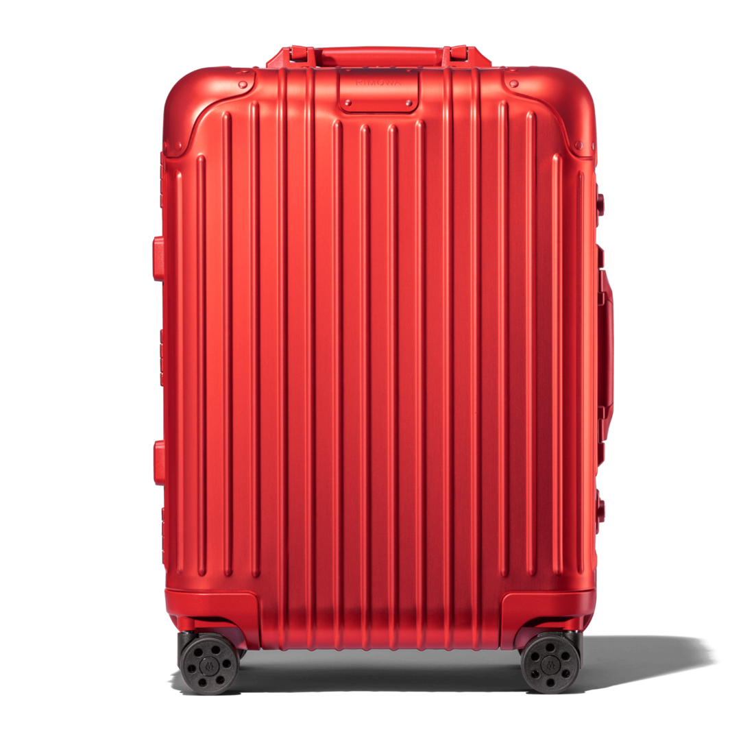 rimowa red trunk