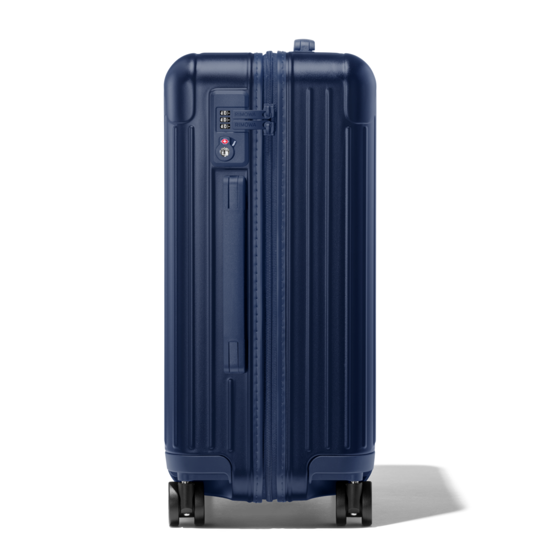 RIMOWA(リモワ)おすすめのスーツケース ESSENTIAL Cabin S 2