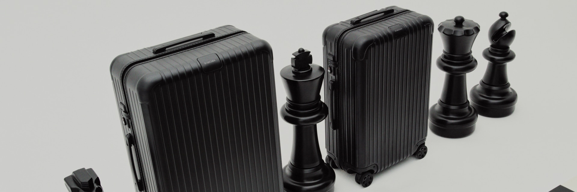 Essential Suitcase Collection