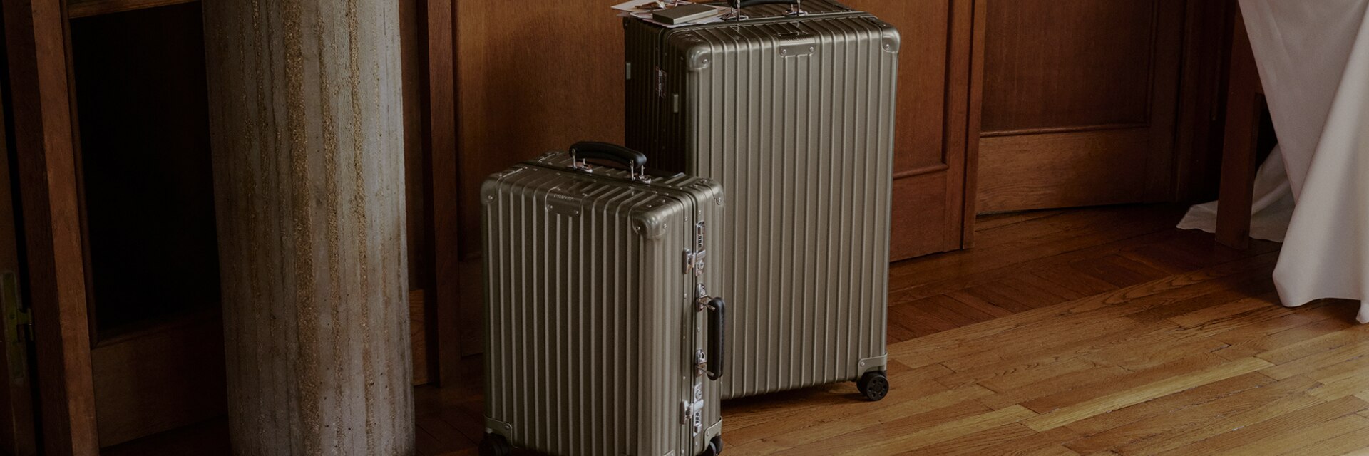 Classic Suitcase Collection