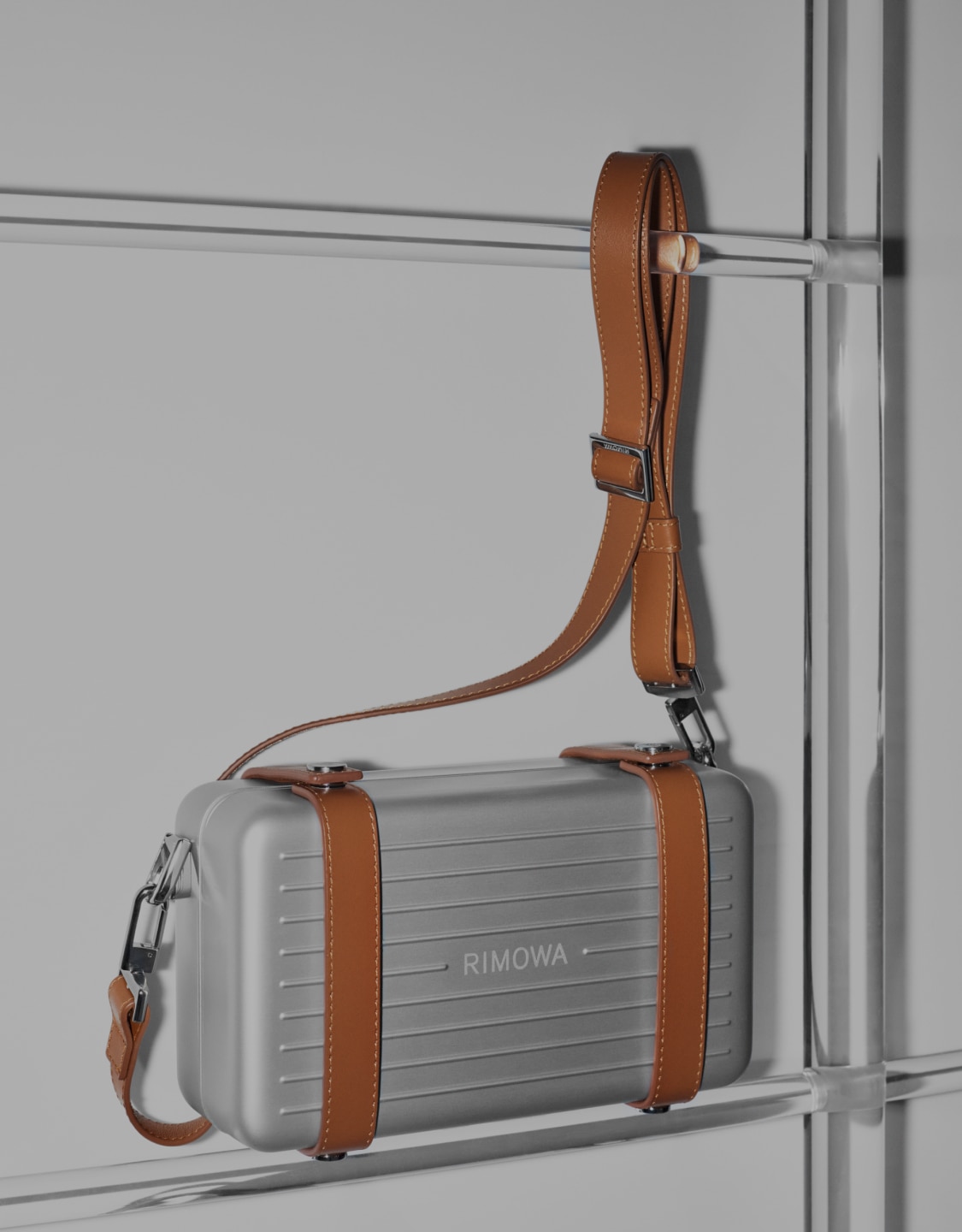 faktureres atom Kæledyr Cross-Body Bags | Travel Bags & Hand Bags | RIMOWA