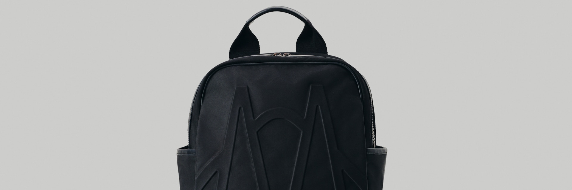 Signature Bags Collection